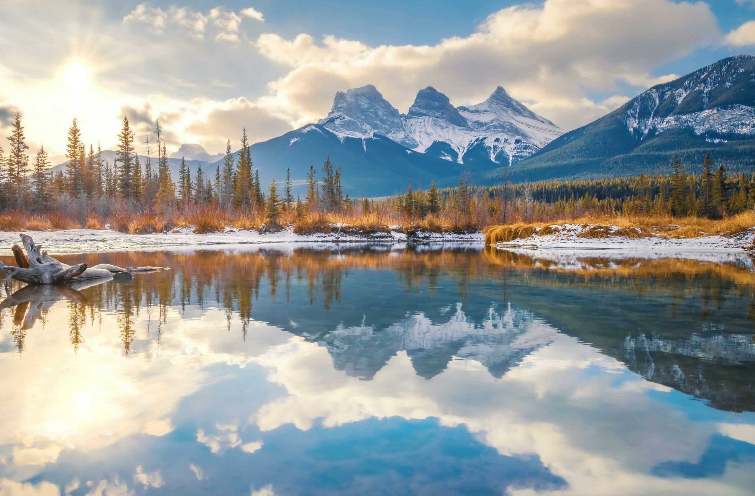 Lake with frosty mountains in the background